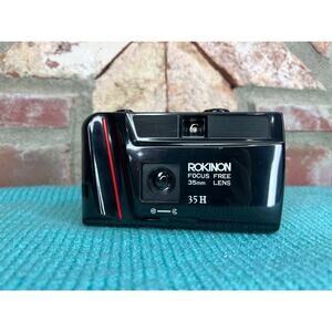 Rikinon 35mm Focus free Camera